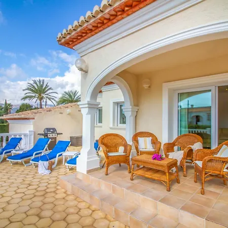 Villa La Paloma Blanca By Abahana Calpe